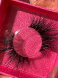 The LookOut Lashes